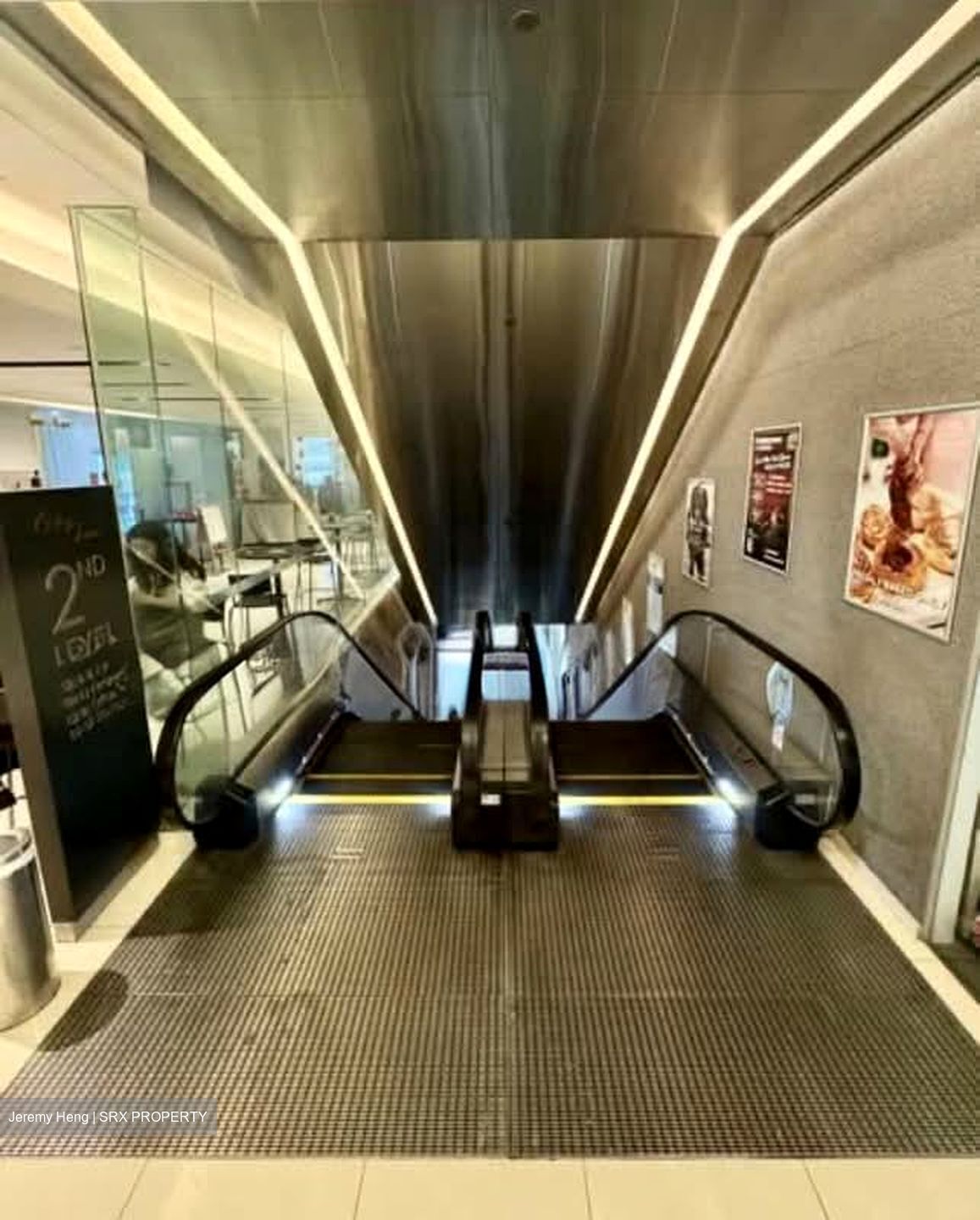 Oxley Tower (D1), Retail #558857361